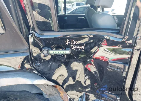 2008 Jeep Wrangler Unlimited Rubicon from USA, damaged, VIN 1J8GA691X8L586512